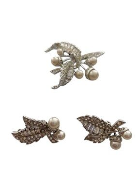 Boucher Faux Pearl Brooch & Clip Earrings Set Silver-Tone With Rhinestone Accent